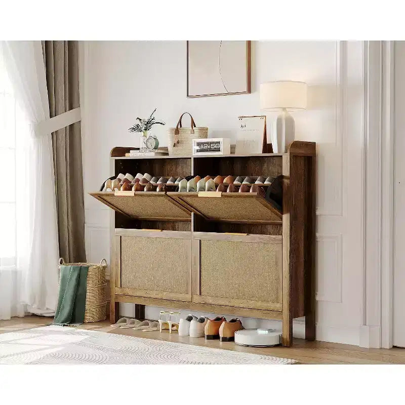 47 Mobile scarpiera in Rattan stile Rustico, Organizzatore per Ingresso Boho con 4 Cassetti a Ribalta, Ripiani Regolabili e Maniglie Nascoste, Scarpiera Stretta Indipendente