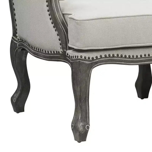 Divano Tania da 56" in Lino Color Crema e Finitura Marrone, Gambe Alla Francese, Borchie Decorative, Nessun Montaggio Richiesto